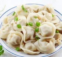 Napa Cabbage Dumplings with Noodles