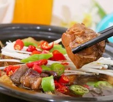 Stewed Chicken Rice with Rice