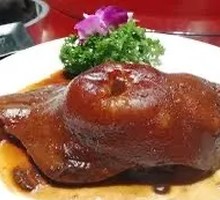 Stir-fried Beef with Spicy Flavor