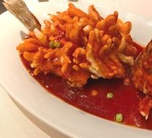 Classic Suzhou-style Mandarin Fish