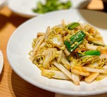 Fried Pork Crumbs with Napa Cabbage