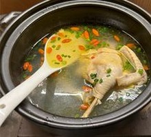 Huángshān Stone Ear Chicken Soup