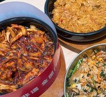Braised Pork Belly with Sour Cabbage