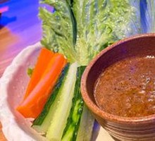 Beef and Vegetable Platter