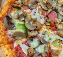 Super Deluxe Pizza