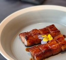Honey-glazed Barbecue Pork