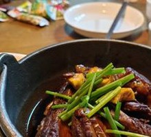 Braised Black Pork Cutlet with Chestnuts