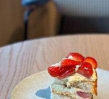 Strawberry Cake