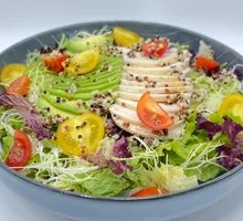 Chicken Quinoa Avocado Salad