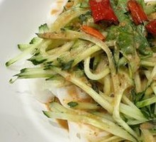Mixed Noodles with Lotus Root