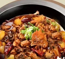 Rooster Pot