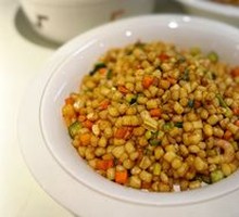 Stir-Fried Noodles with特色