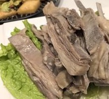 Hand-grabbed Tibetan Lamb