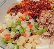 Three-in-One Spicy Noodles
