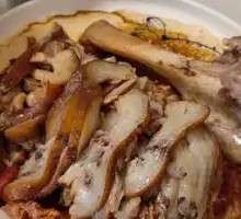 Jinggangshan Old Soup Braised Pork Elbow