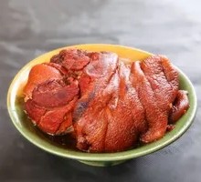Fragrant Braised Pig's Trotter