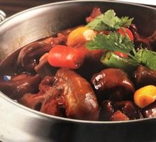 Donkey Meat Pot with Skin