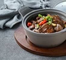 Palm-sized Beef