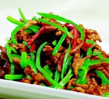 Green Pepper Shredded Pork Noodles