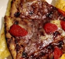 Chocolate Crisp Pizza