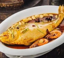 Garlic-braised Yellow Croaker