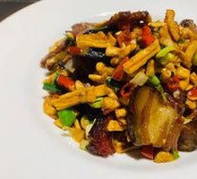 Preserved Radish with Salted Meat Stir-fry