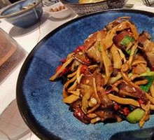 Stir-fried Wild Bamboo Shoots with Zhangjiajie Cured Meat