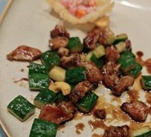 Stir-Fried Chicken with Sauce