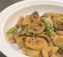 Stir-fried Mushrooms and Bamboo Shoots