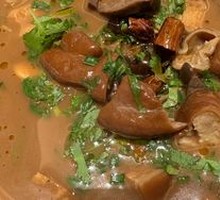 Beijing-style Braised Pork and Steamed Bread