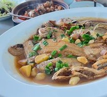 Fujian-style stewed mixed fish