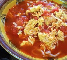 Tomato and Egg Noodles