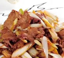 Scallion Stir-Fried Lamb