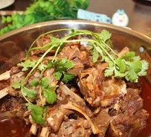 Lamb Ribs and Tail Pot