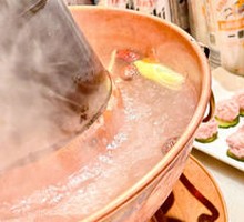 Mountain Spring Water Pot