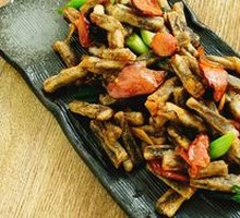 Stir-fried Fern Root with Preserved Meats