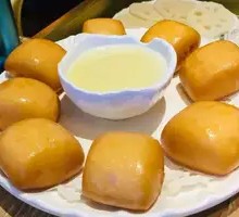 Gold and Silver Steamed Buns