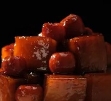 Braised Pork Belly with Red Berries