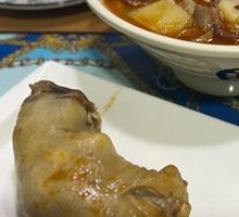 Old Soup Lamb Trotters