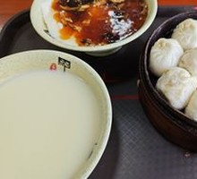 Steamed Pork Dumplings