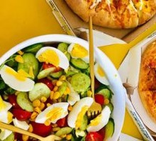 American-style Bacon & Potato Pizza
