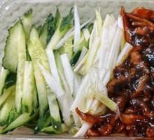 Beijing-style Shredded Pork in Soy Sauce
