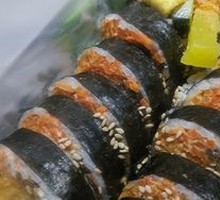 Oil-oozing Sea Duck Egg Seaweed Rice Roll