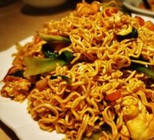 Stir-Fried Instant Noodles