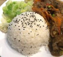 Beef with Peppers and Beans