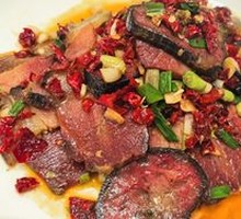 Fried blood tofu with preserved pork