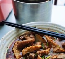 Braised Pork and Steamed Bun