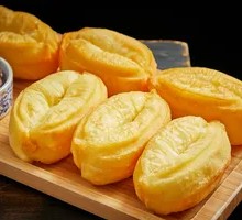 Fresh Fried Dough Sticks with Large Turnip