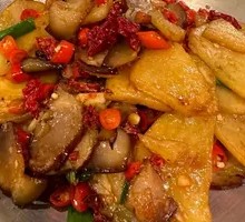 Spicy Potatoes in Dry Pot