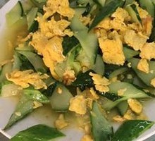 Cucumber and Egg Stir-Fry